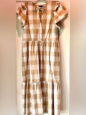 Who What Wear Beige, Tan and White Gingham Midi Dress size Medium